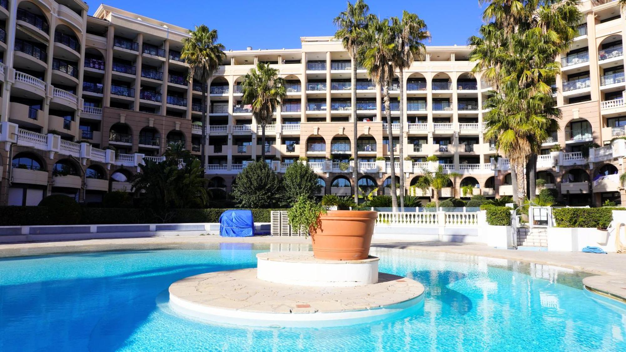 Appartement 556, Vue Mer Et Piscine By Palmazur Vacances Cannes Extérieur photo