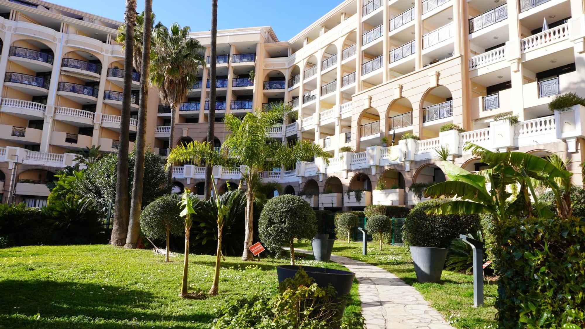Appartement 556, Vue Mer Et Piscine By Palmazur Vacances Cannes Extérieur photo